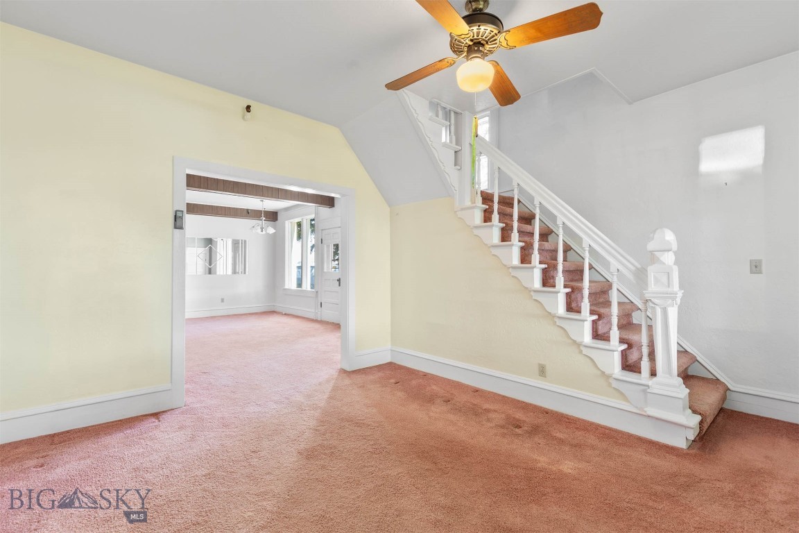 Manhattan, Montana 59741, United States, 7 Bedrooms Bedrooms, ,2 BathroomsBathrooms,Residential,Contingent,47389