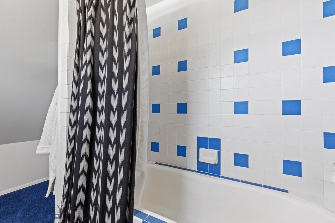 Manhattan, Montana 59741, United States, 7 Bedrooms Bedrooms, ,2 BathroomsBathrooms,Residential,Contingent,47389