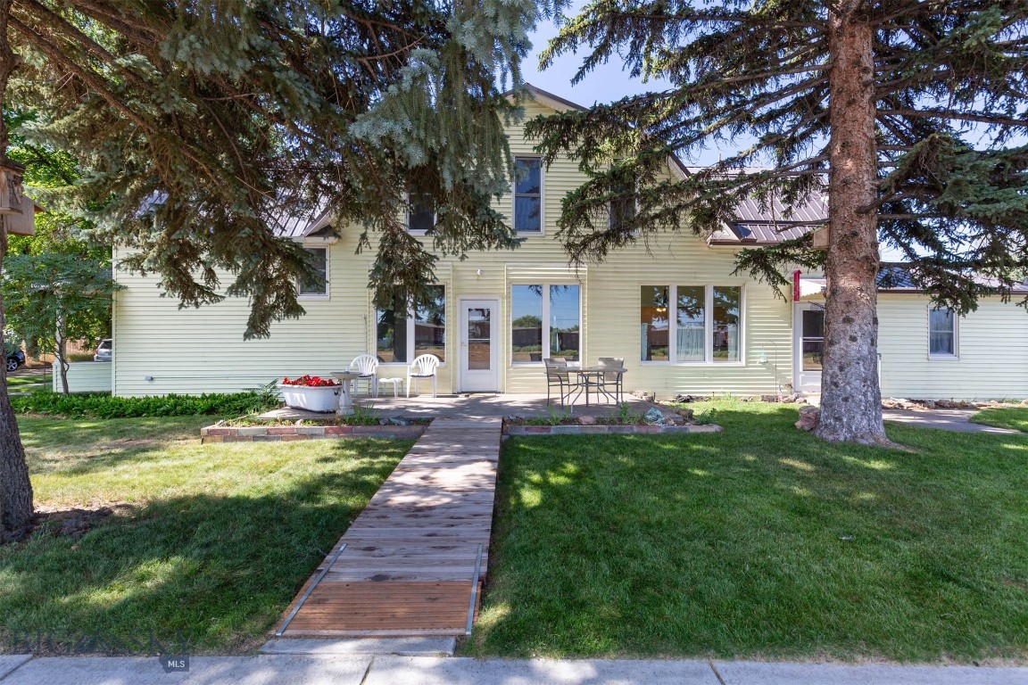 Manhattan, Montana 59741, United States, 7 Bedrooms Bedrooms, ,2 BathroomsBathrooms,Residential,Contingent,47389