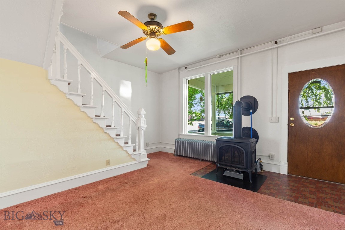 Manhattan, Montana 59741, United States, 7 Bedrooms Bedrooms, ,2 BathroomsBathrooms,Residential,Contingent,47389