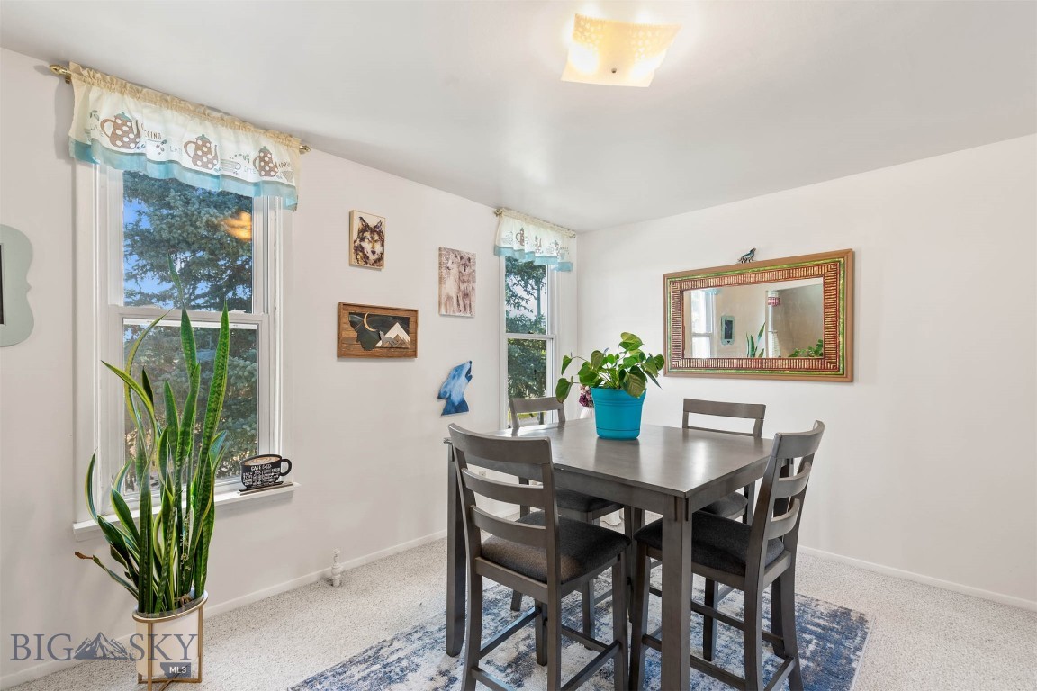 Manhattan, Montana 59741, United States, 7 Bedrooms Bedrooms, ,2 BathroomsBathrooms,Residential,Contingent,47389