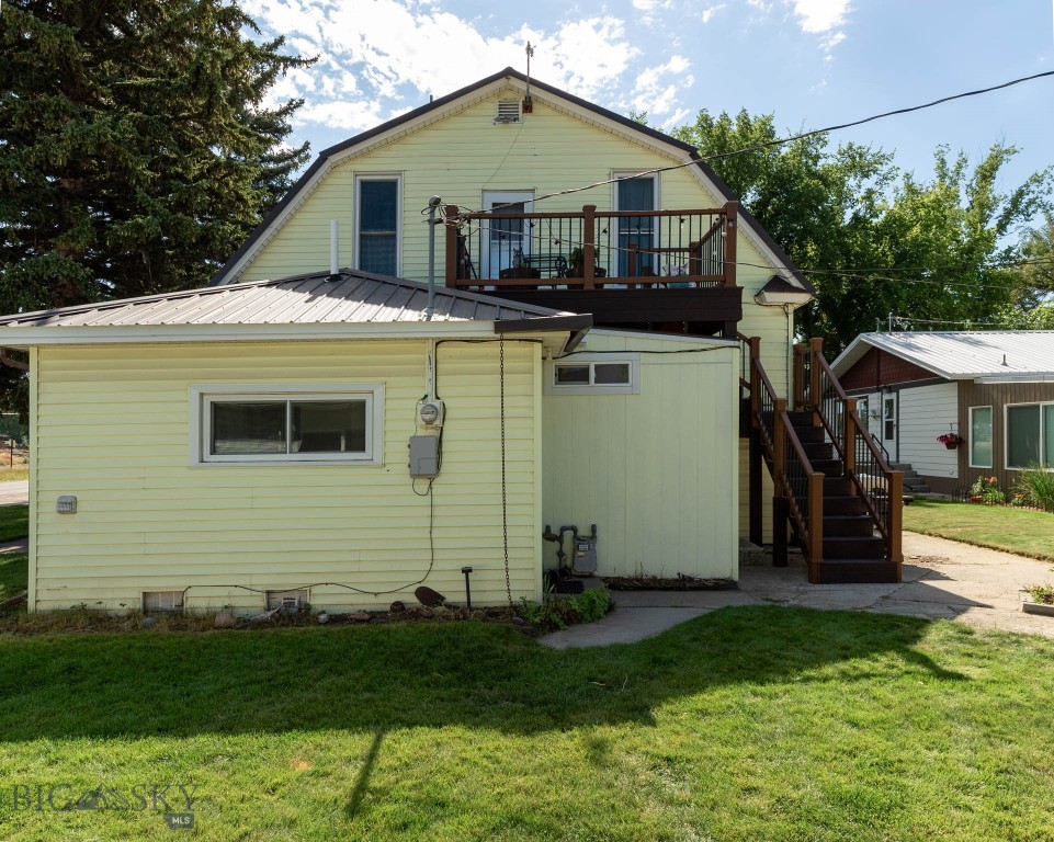 Manhattan, Montana 59741, United States, 7 Bedrooms Bedrooms, ,2 BathroomsBathrooms,Residential,Contingent,47389