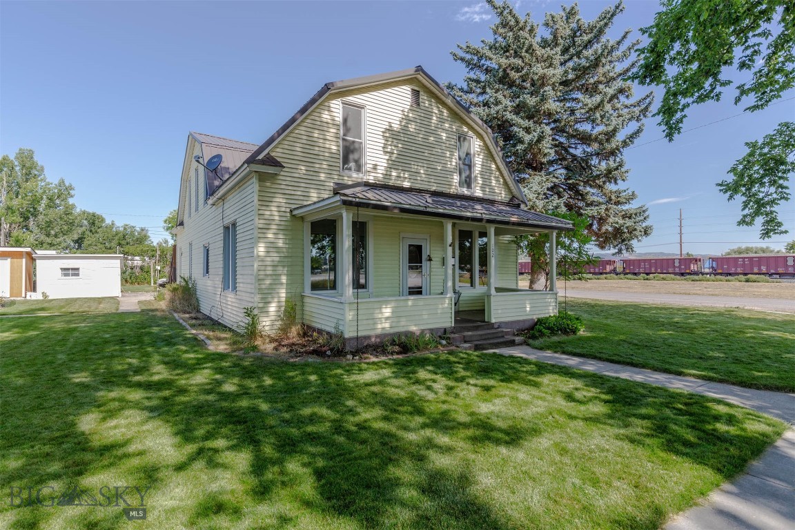 Manhattan, Montana 59741, United States, 7 Bedrooms Bedrooms, ,2 BathroomsBathrooms,Residential,Contingent,47389