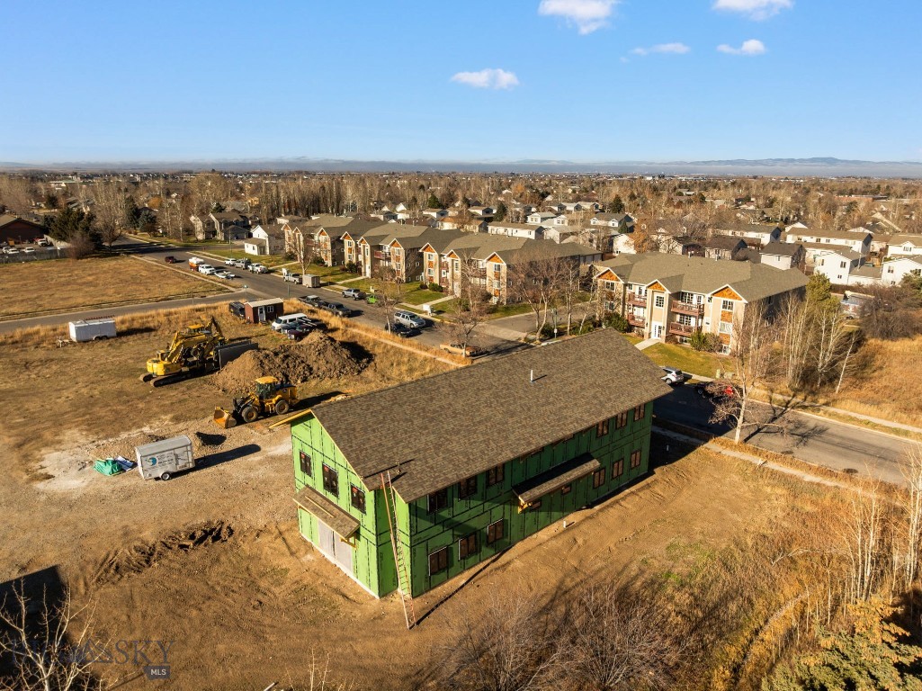 Parkway Plaza - Commercial Lease