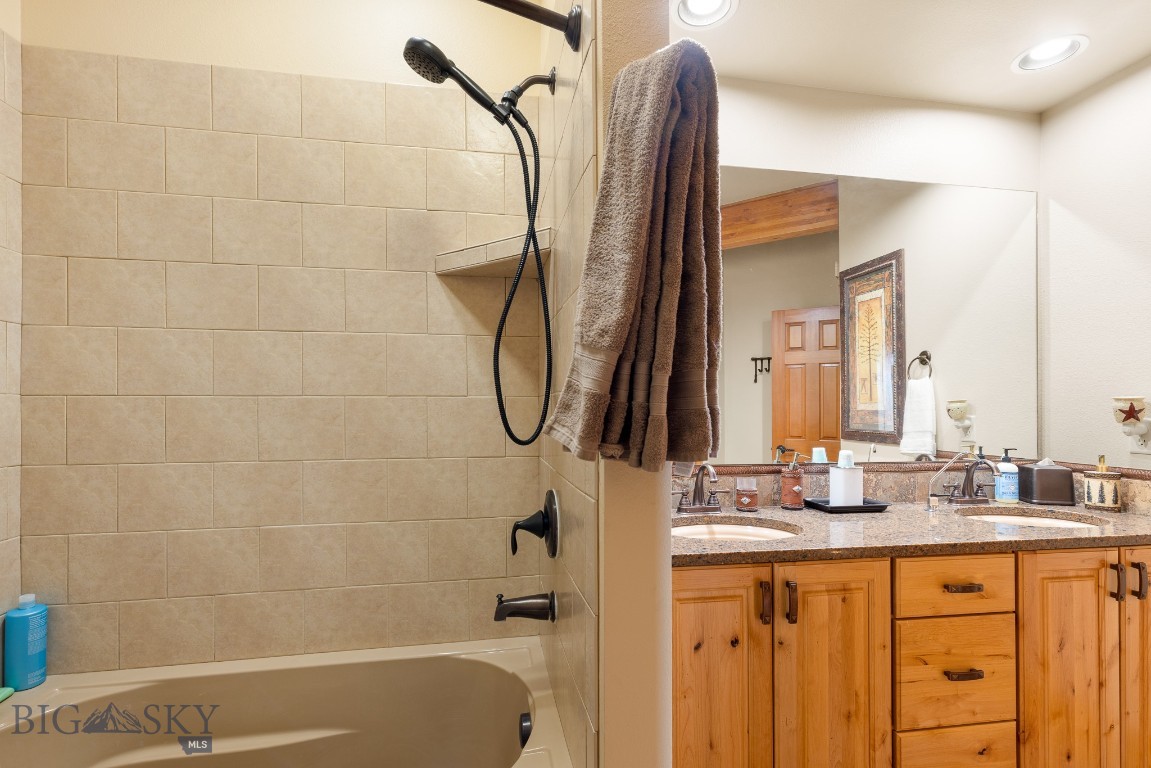 Gallatin River Ranch - Residential