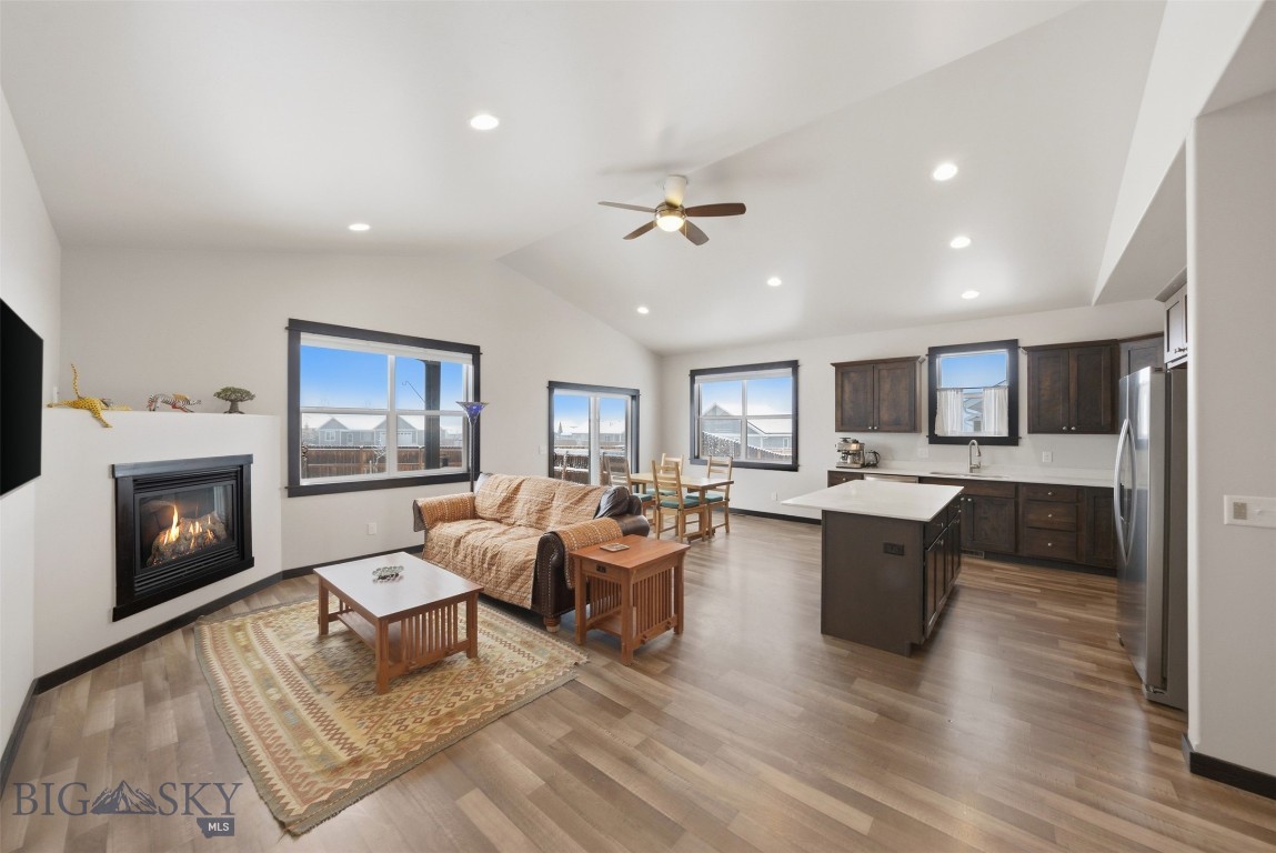 Discovery Vista - Residential