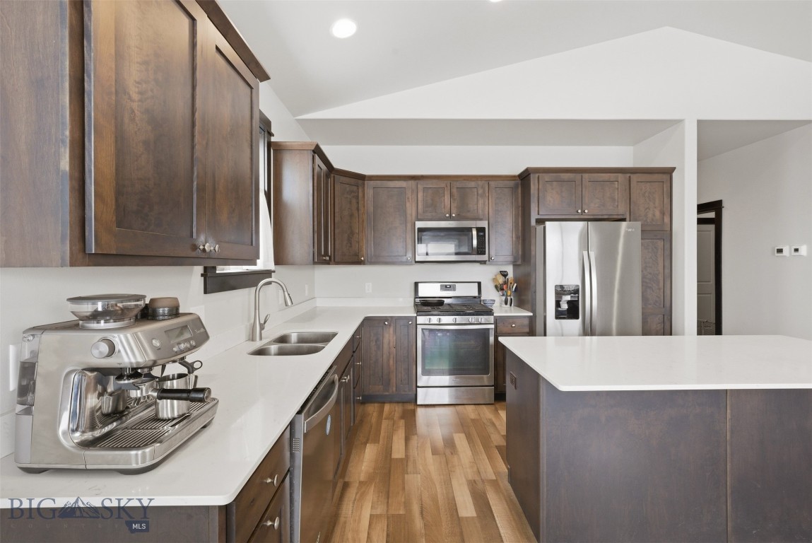 Discovery Vista - Residential