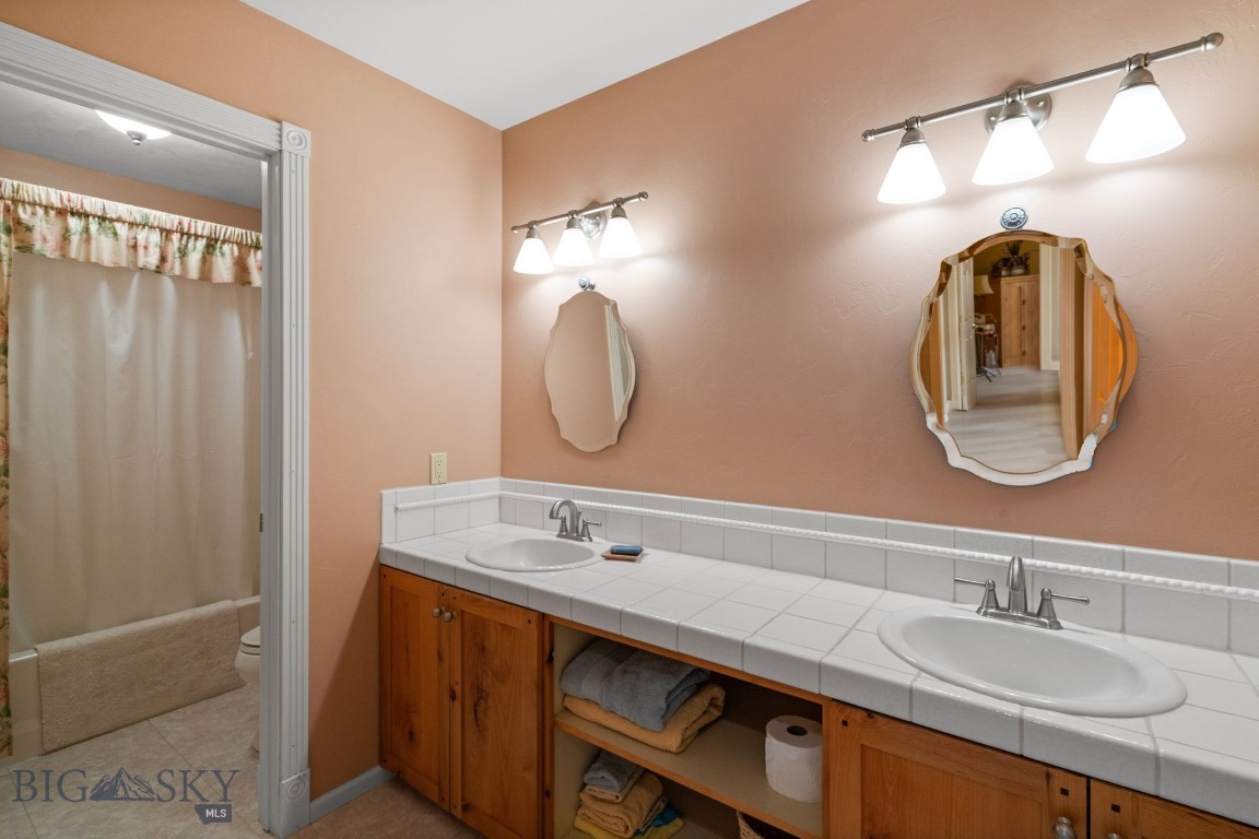 Rolling Glen Ranch - Residential