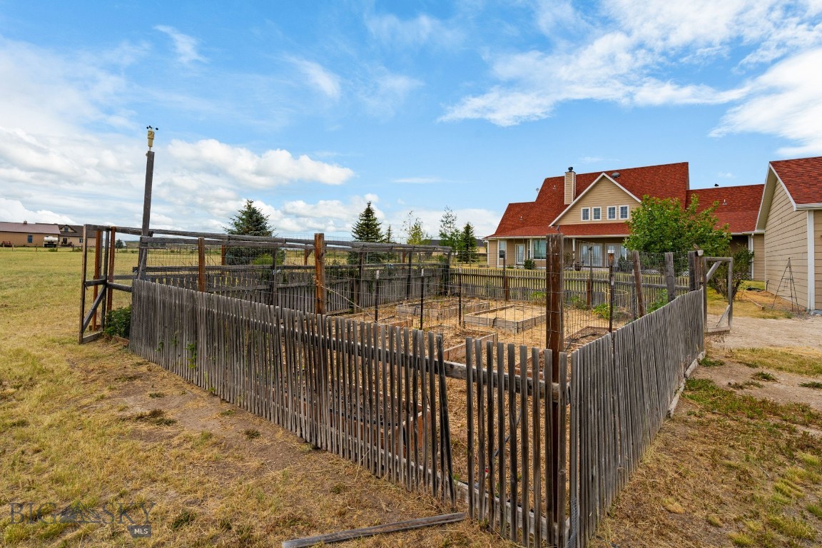 Rolling Glen Ranch - Residential