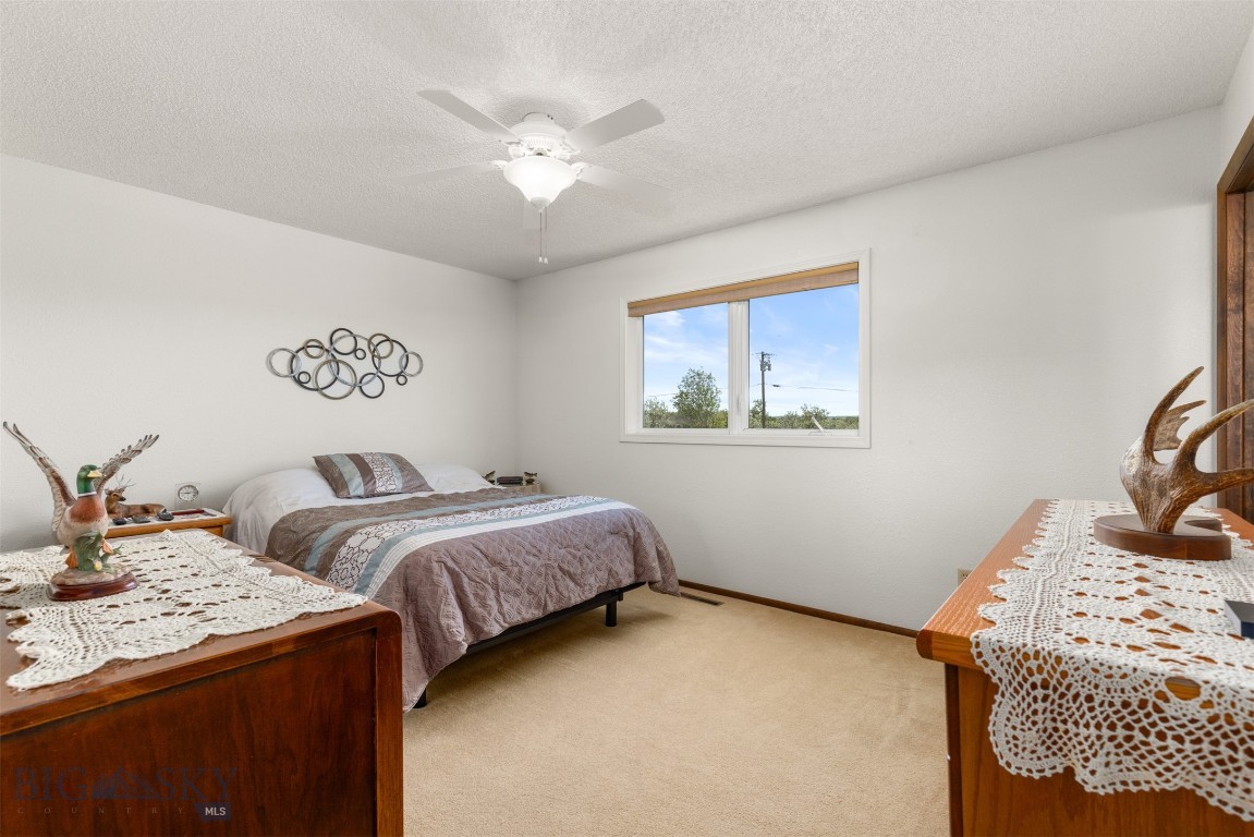 2801 Saratoga Trail