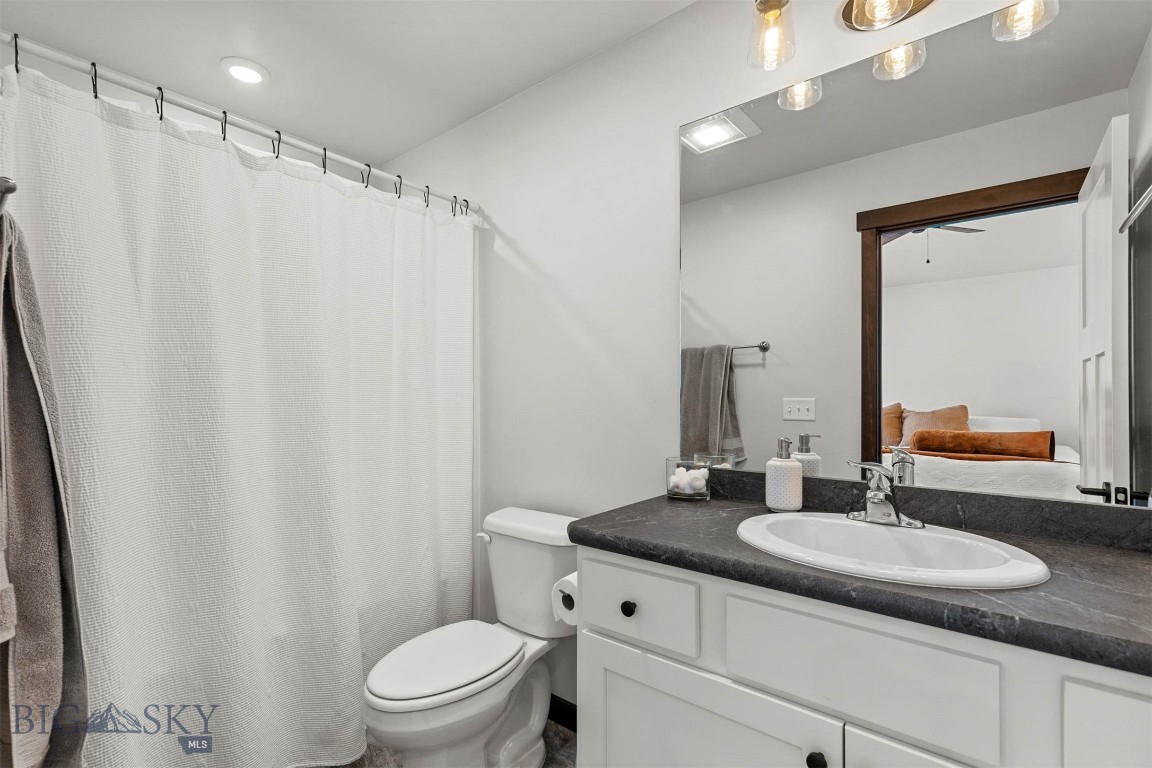 Belgrade, Montana 59714, United States, 3 Bedrooms Bedrooms, ,3 BathroomsBathrooms,Residential,Contingent,13202