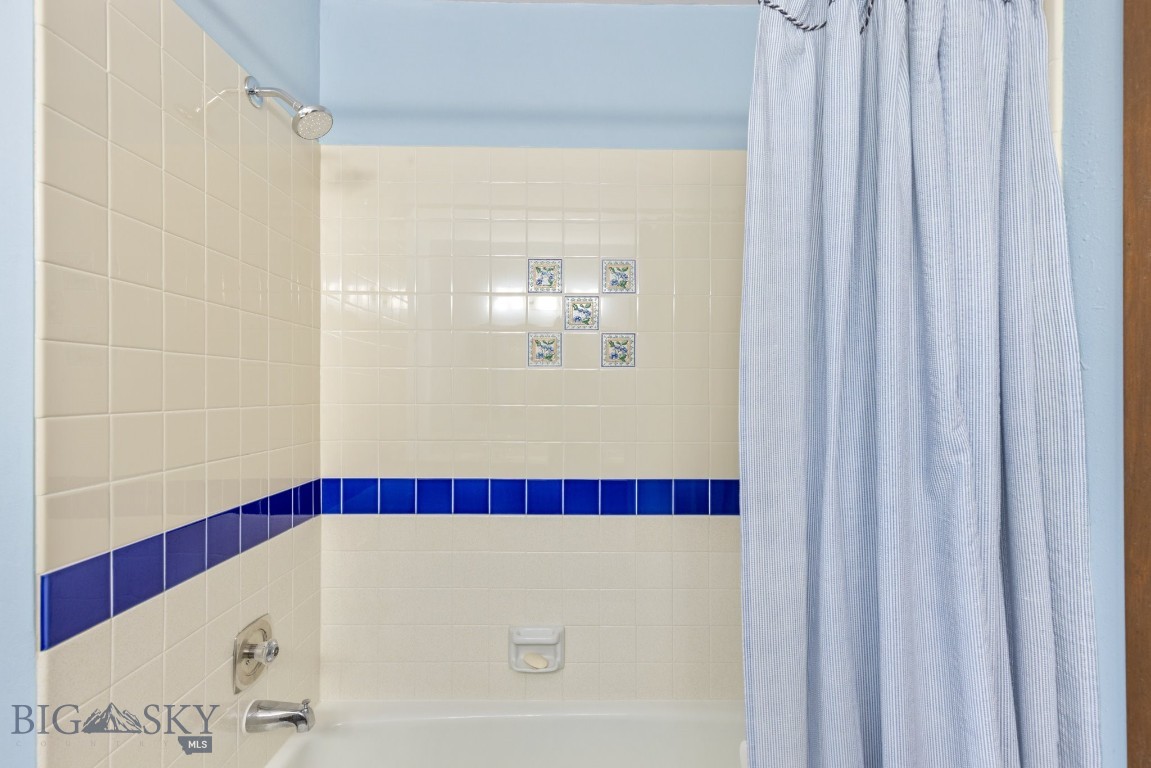 New Hyalite View - Residential