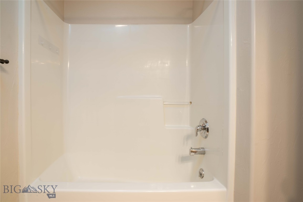 Laurel Glen - Residential