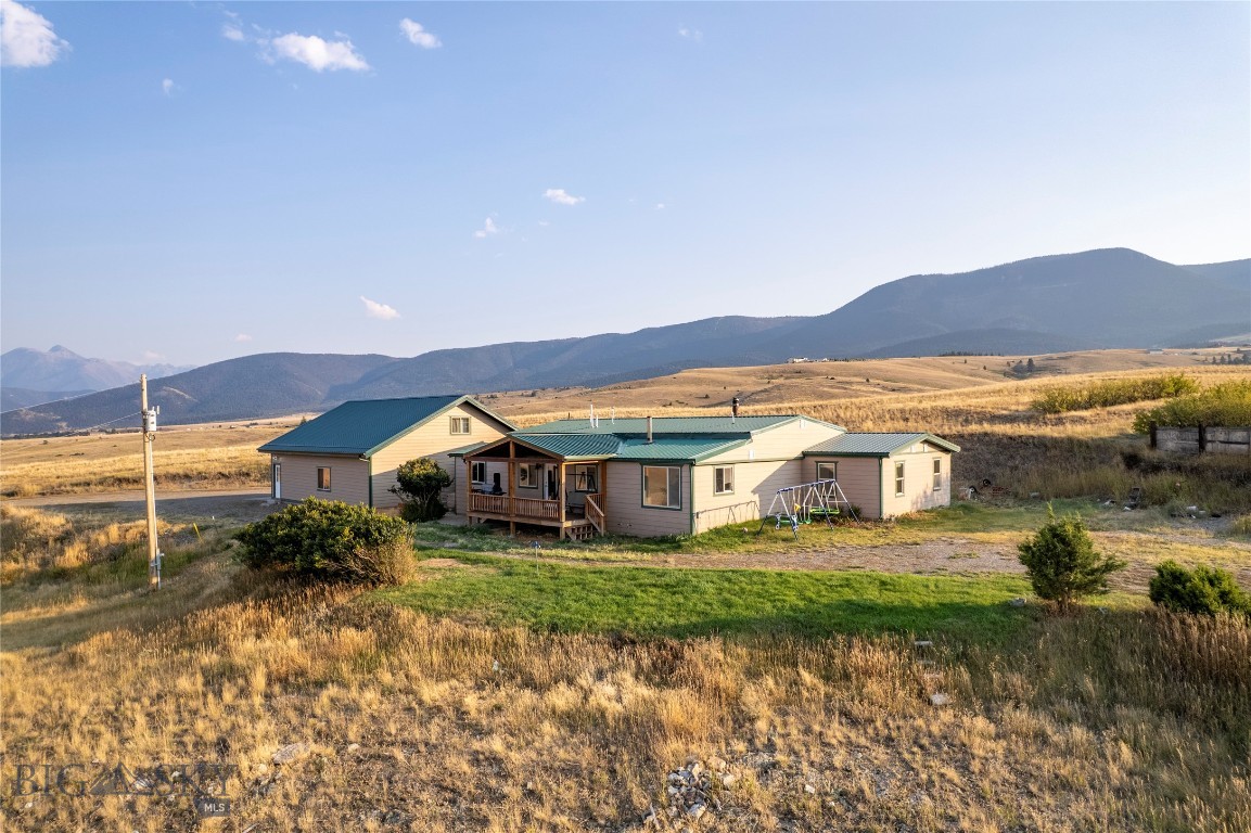 Wineglass Mountain - Residential