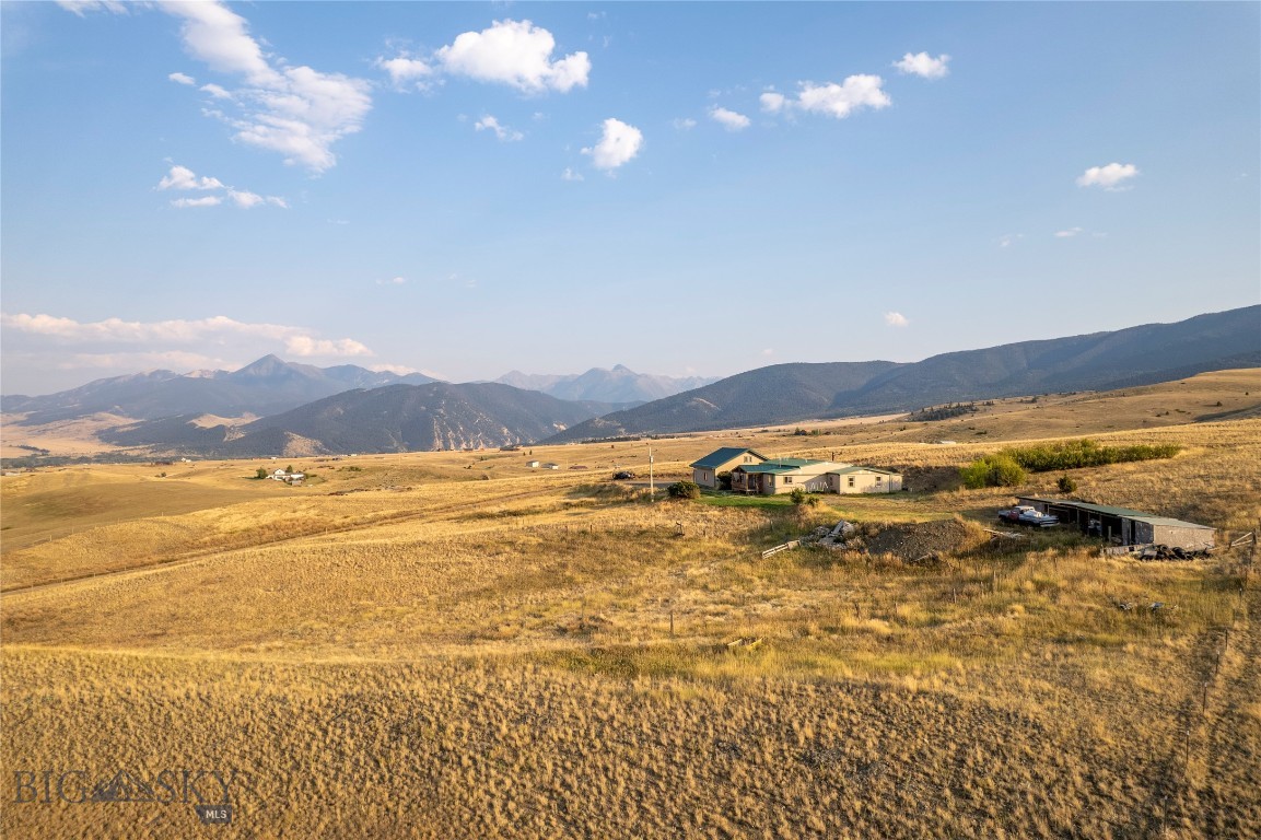 Wineglass Mountain - Residential