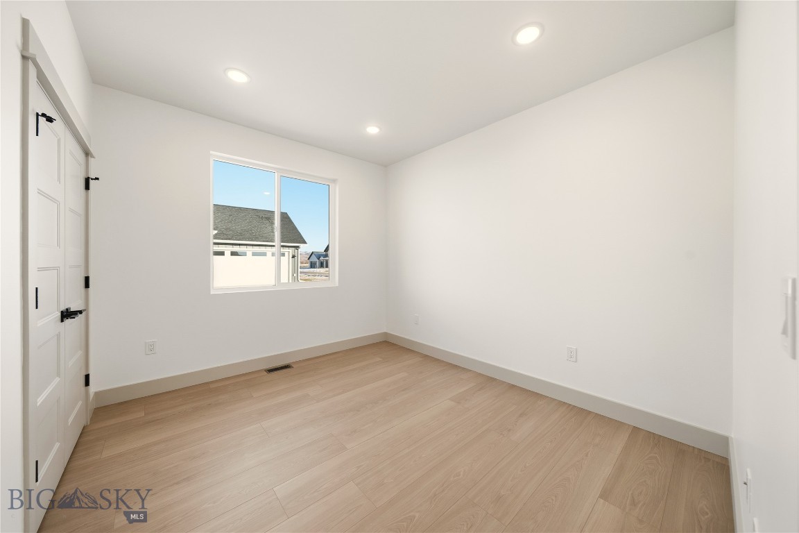 Manhattan Meadows - Residential