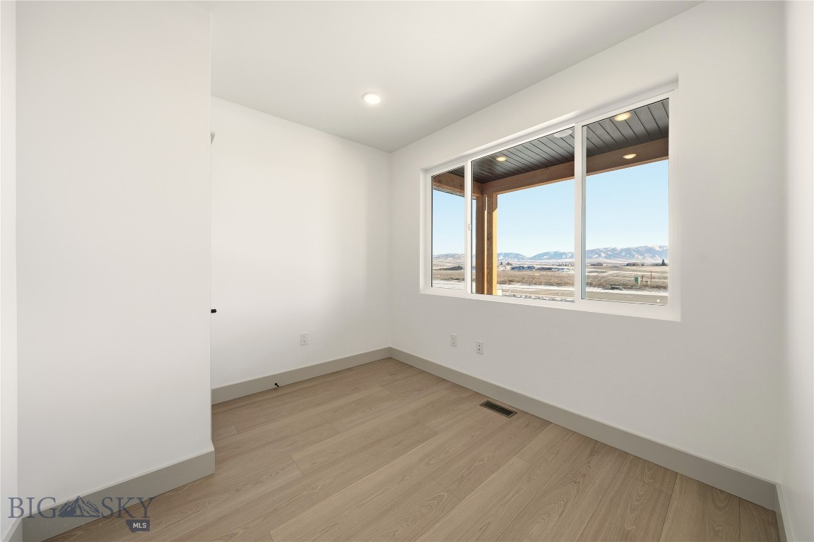 Manhattan Meadows - Residential