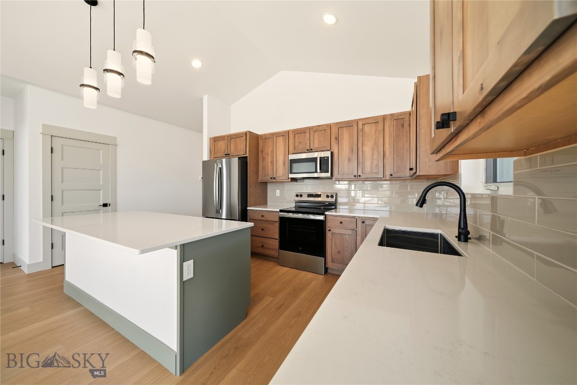 Manhattan Meadows - Residential