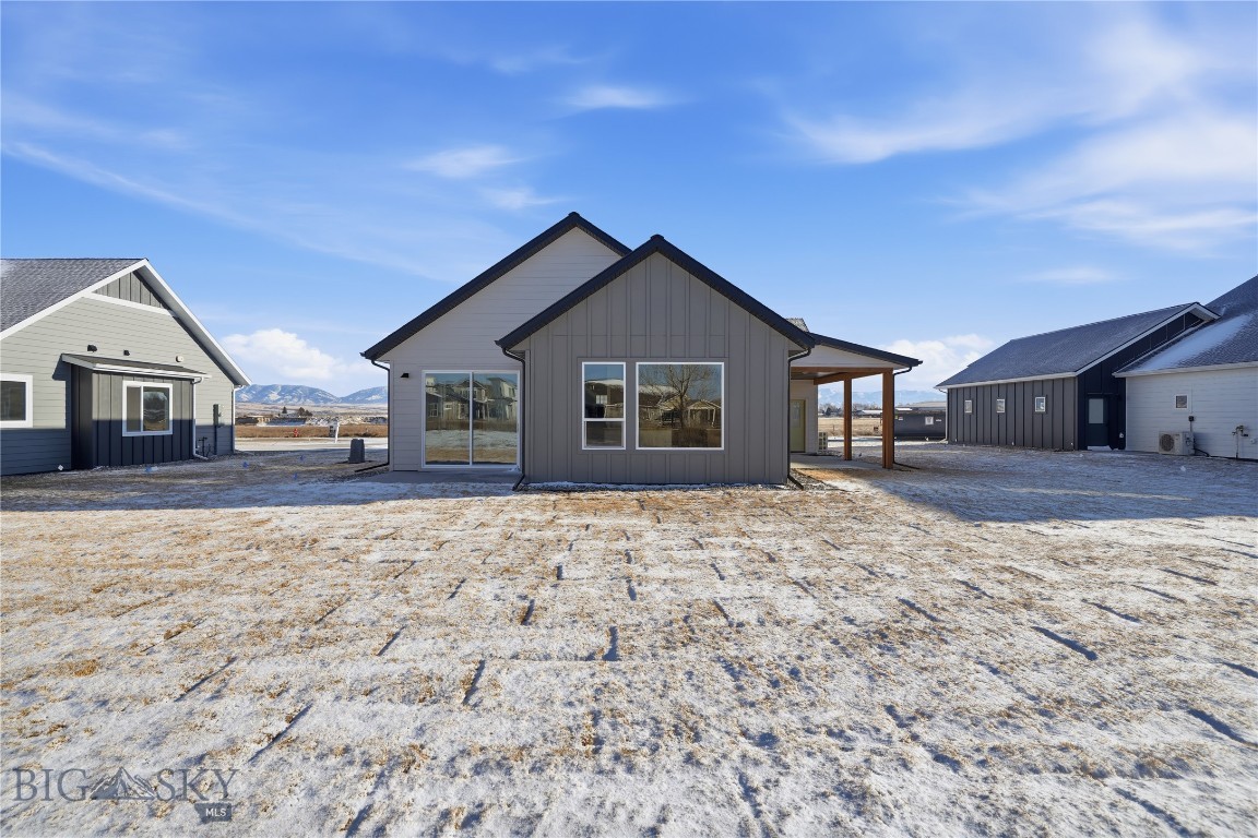 Manhattan Meadows - Residential