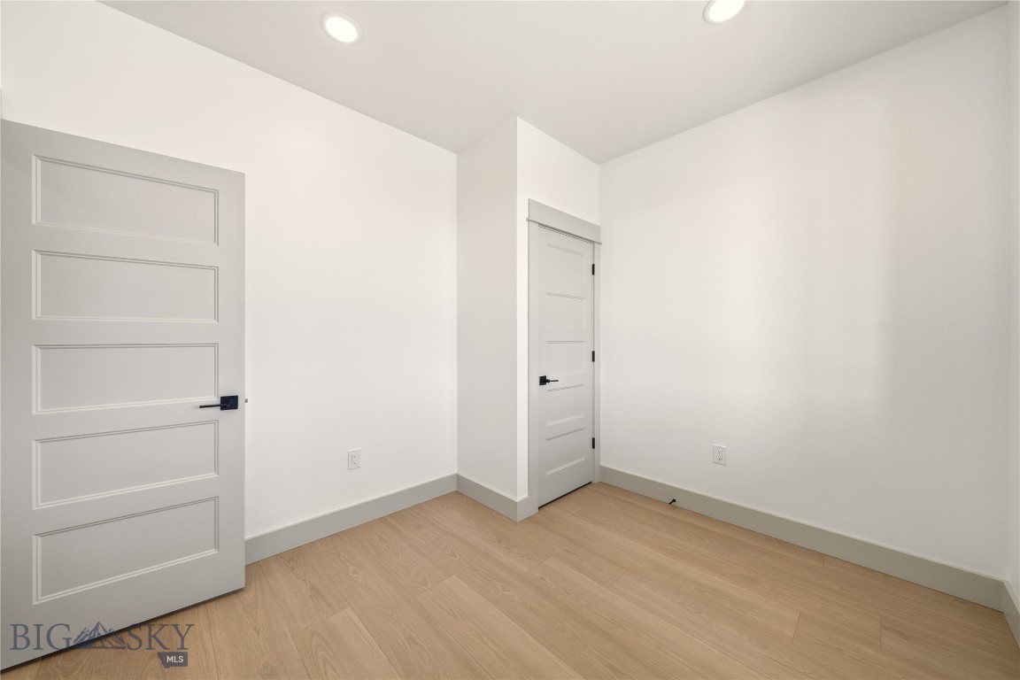 Manhattan Meadows - Residential