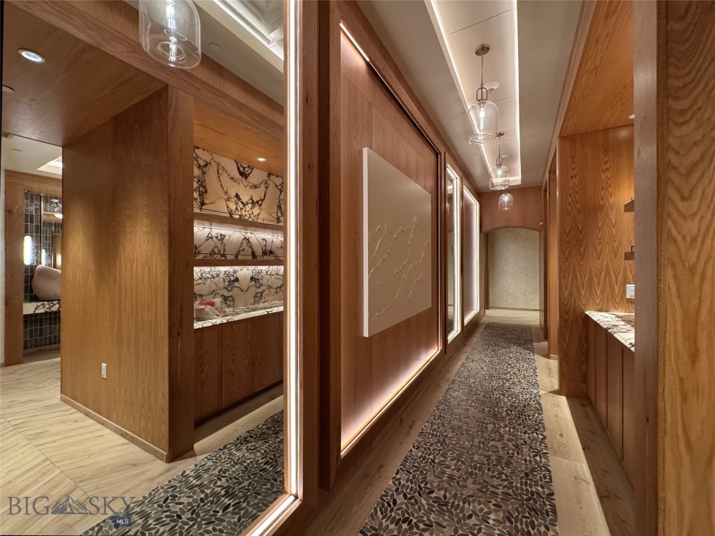 Summit Hotel Condo - Residential