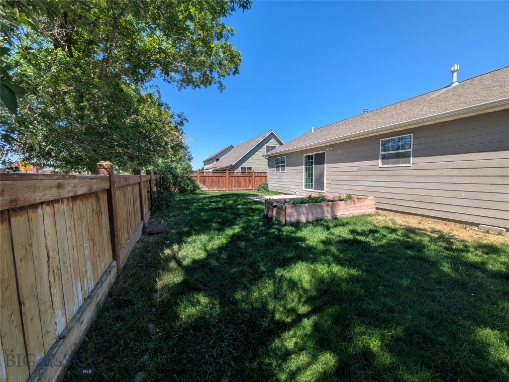 River Rock and Royal Village - Residential