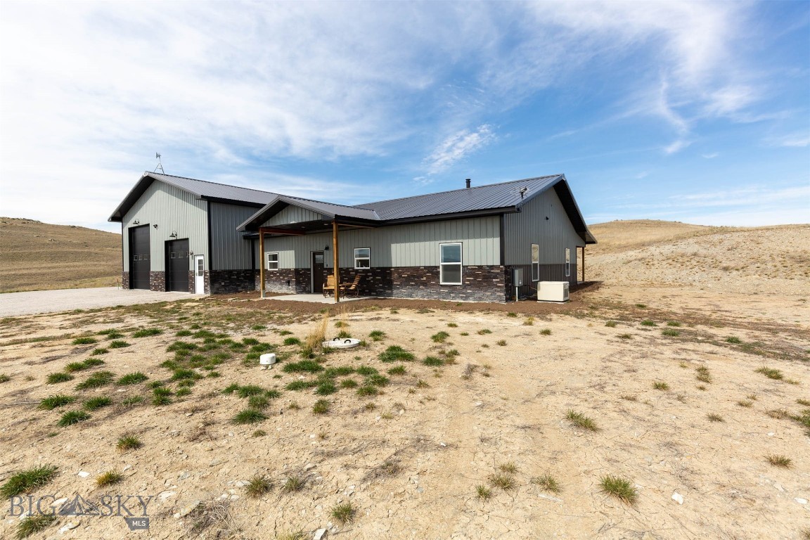 88 Hilltop Vista Loop