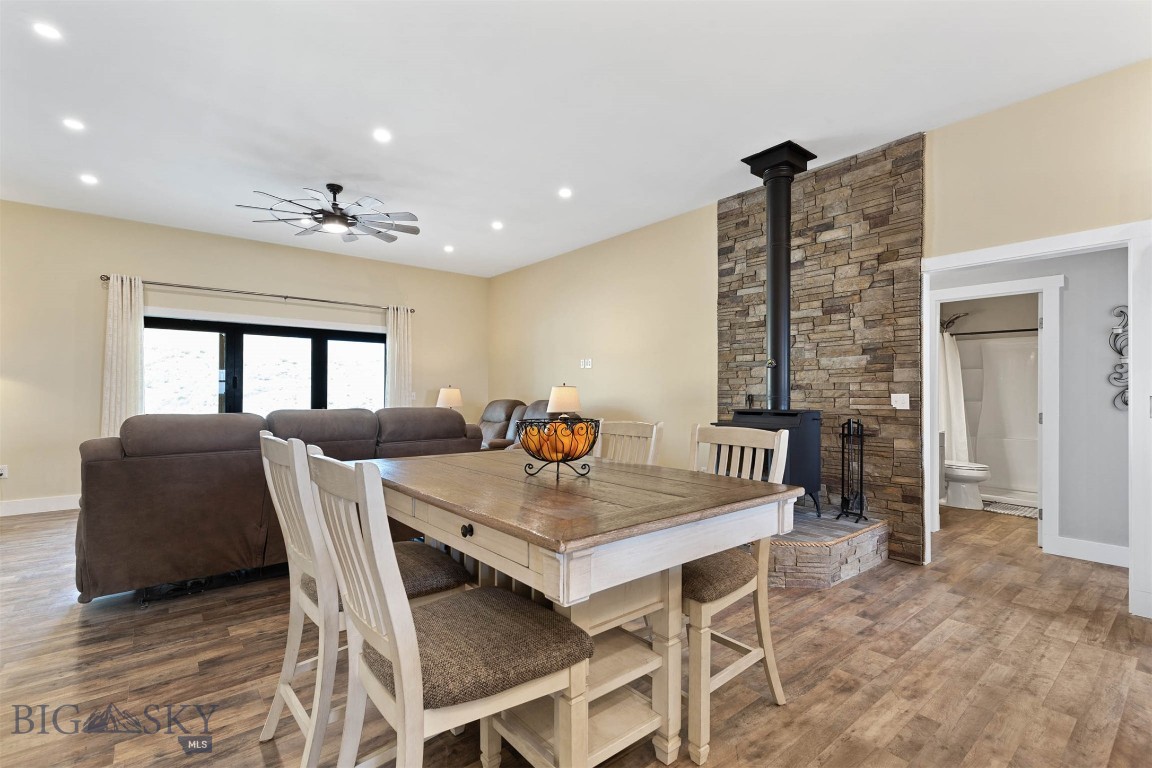 Hilltop Vista - Residential