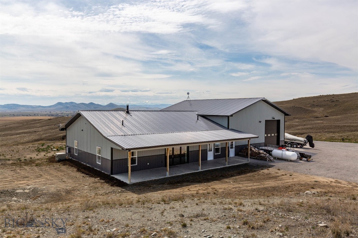 Hilltop Vista - Residential