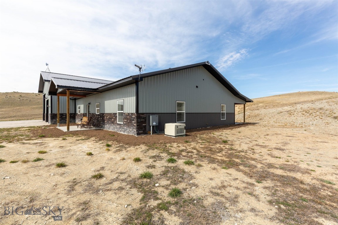 88 Hilltop Vista Loop