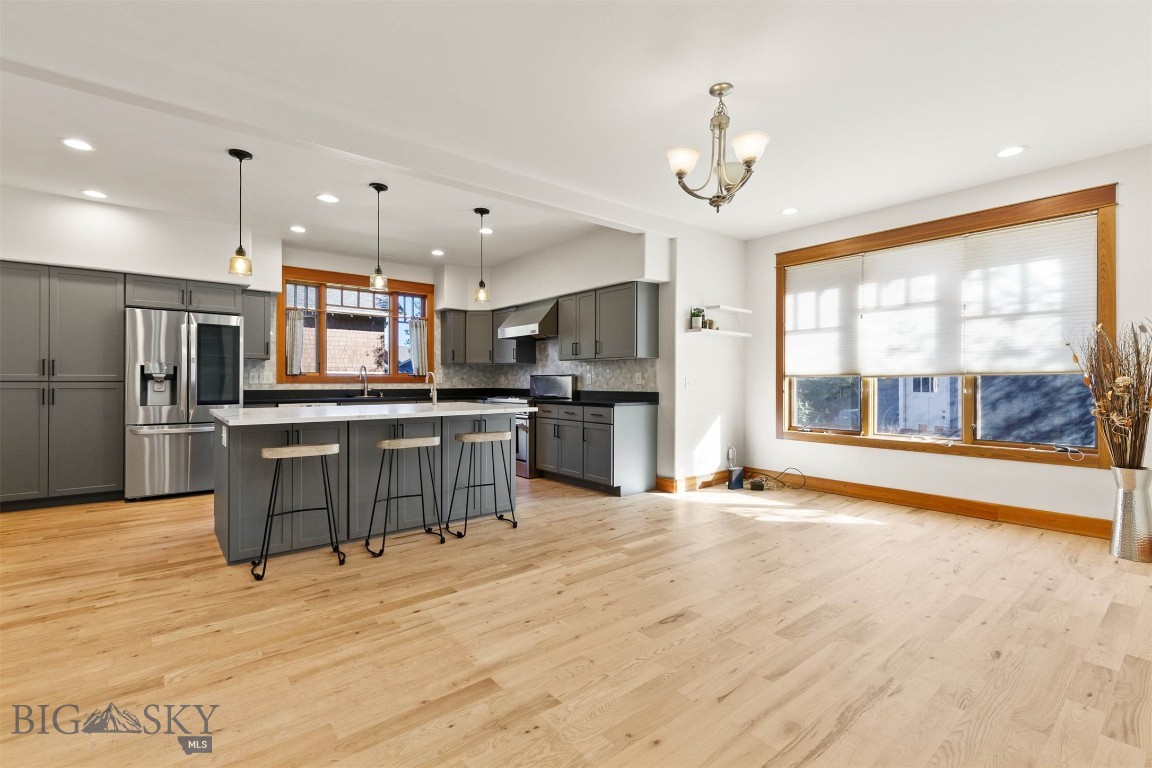 Bozeman, Montana 59718, United States, 4 Bedrooms Bedrooms, ,3 BathroomsBathrooms,Residential,Contingent,69775