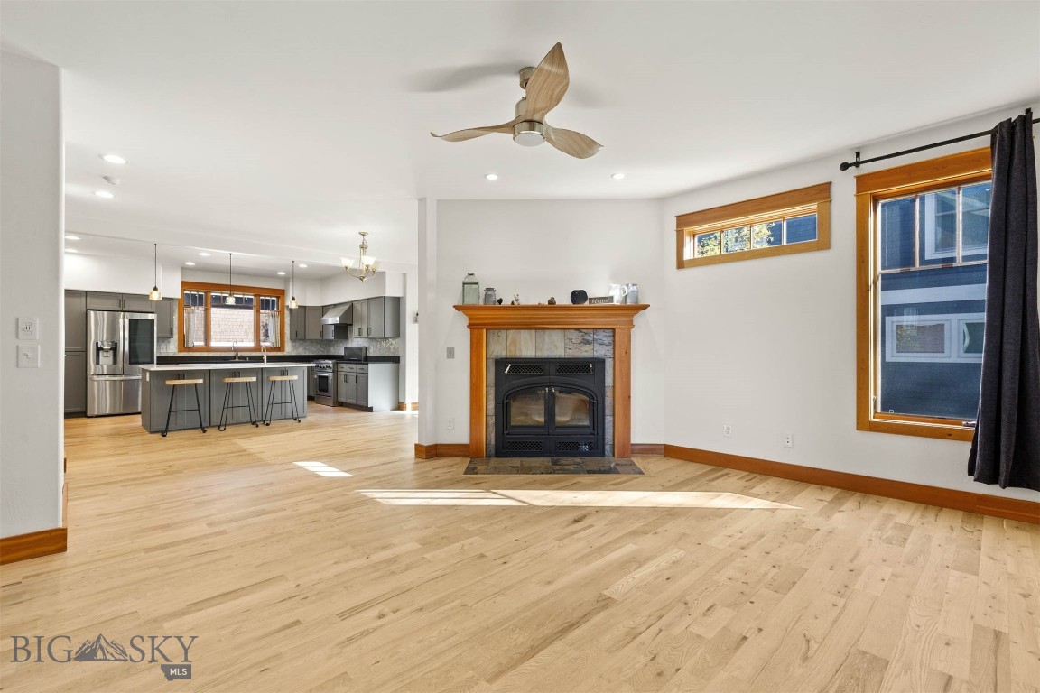 Bozeman, Montana 59718, United States, 4 Bedrooms Bedrooms, ,3 BathroomsBathrooms,Residential,Contingent,69775