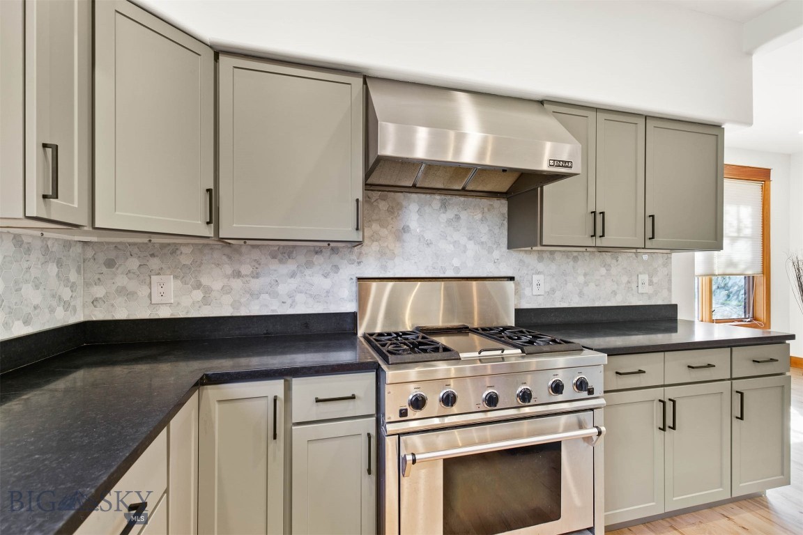 Bozeman, Montana 59718, United States, 4 Bedrooms Bedrooms, ,3 BathroomsBathrooms,Residential,Contingent,69775