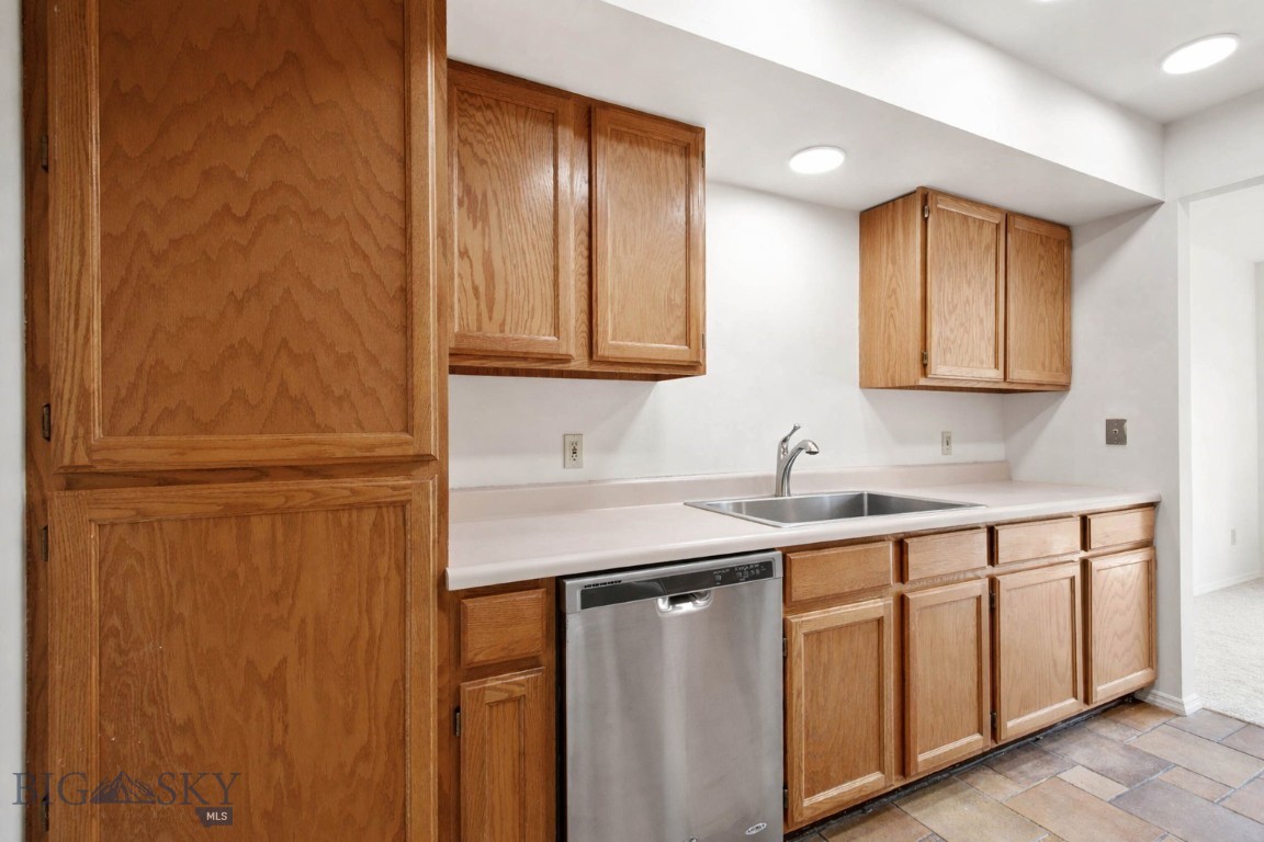 Southbrook Condo - Residential