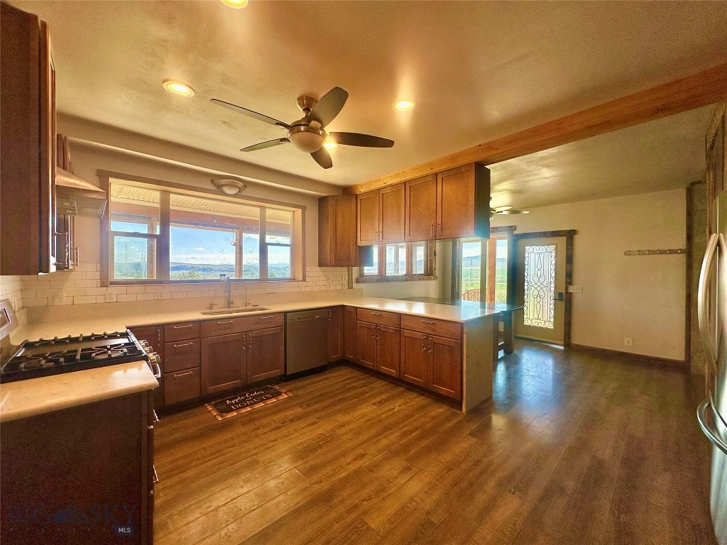 Ponderosa Pines - Residential