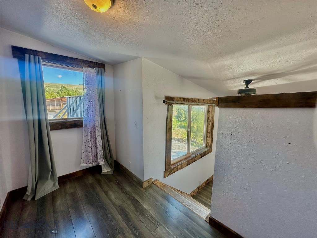 Ponderosa Pines - Residential