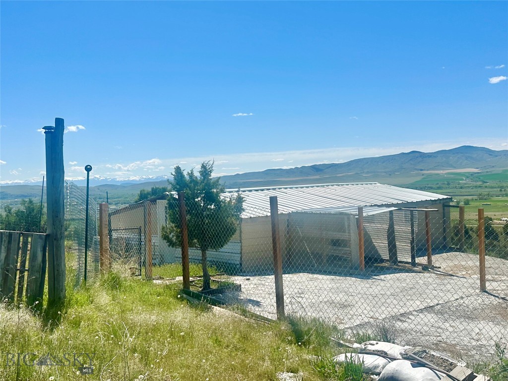 Ponderosa Pines - Residential