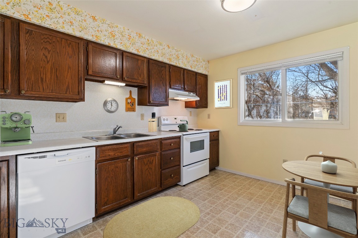 Chequamegon Village - Residential