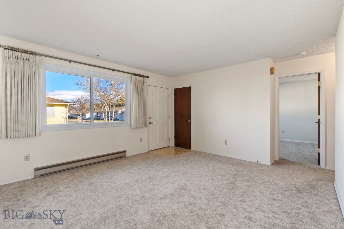 1120 W Babcock Street 16