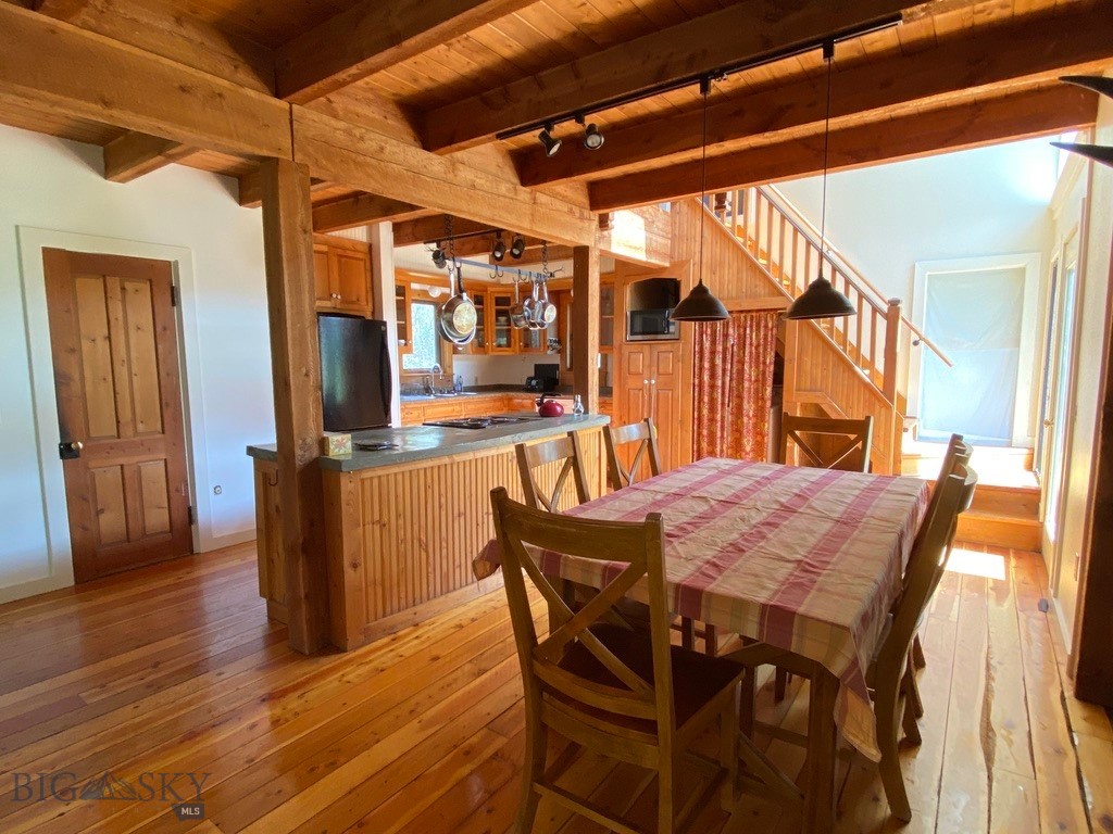 Grizzly Meadows - Residential