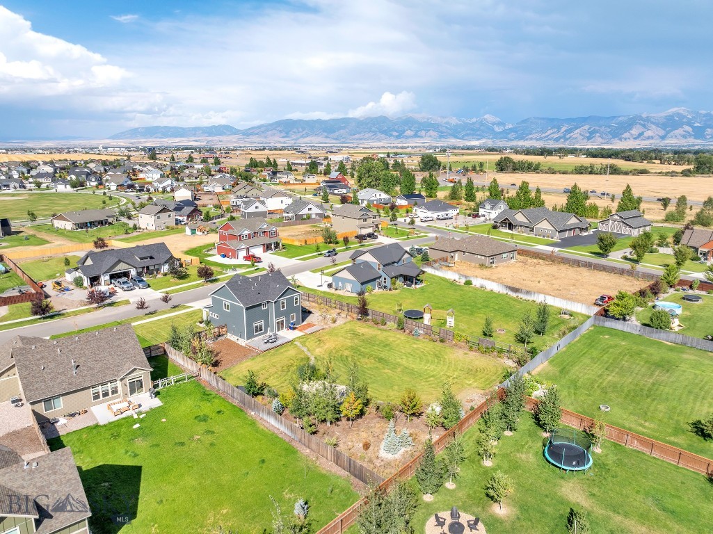 Bozeman, Montana 59718, United States, 3 Bedrooms Bedrooms, ,3 BathroomsBathrooms,Residential,Active,45002