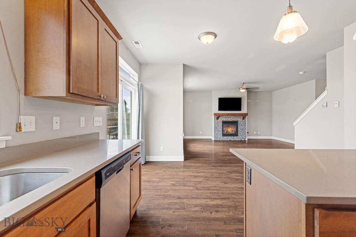 Bozeman, Montana 59718, United States, 3 Bedrooms Bedrooms, ,3 BathroomsBathrooms,Residential,Active,45002