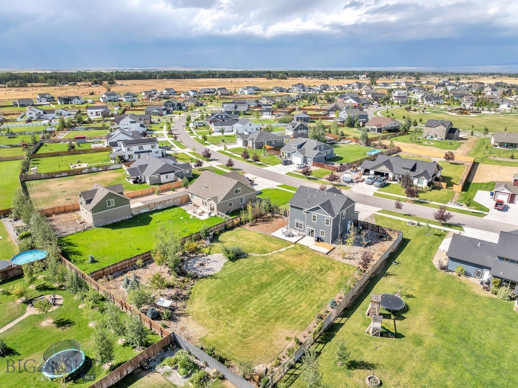 Bozeman, Montana 59718, United States, 3 Bedrooms Bedrooms, ,3 BathroomsBathrooms,Residential,Active,45002