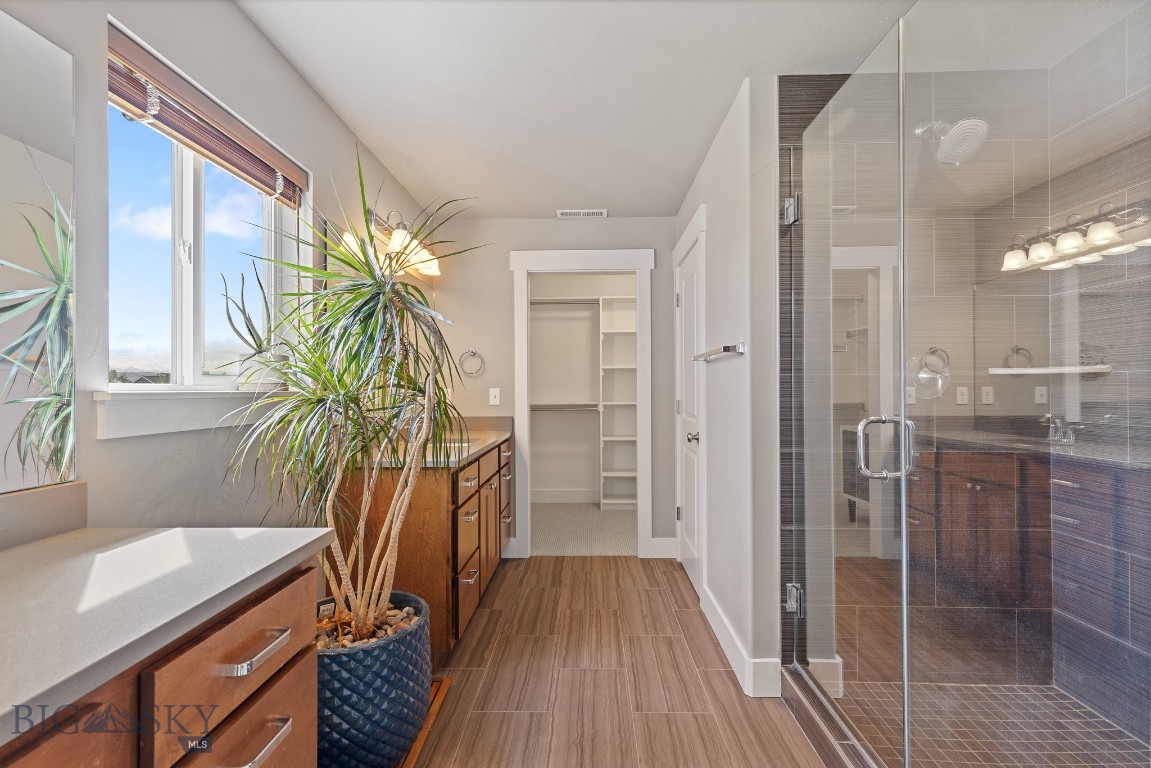 Bozeman, Montana 59718, United States, 3 Bedrooms Bedrooms, ,3 BathroomsBathrooms,Residential,Active,45002