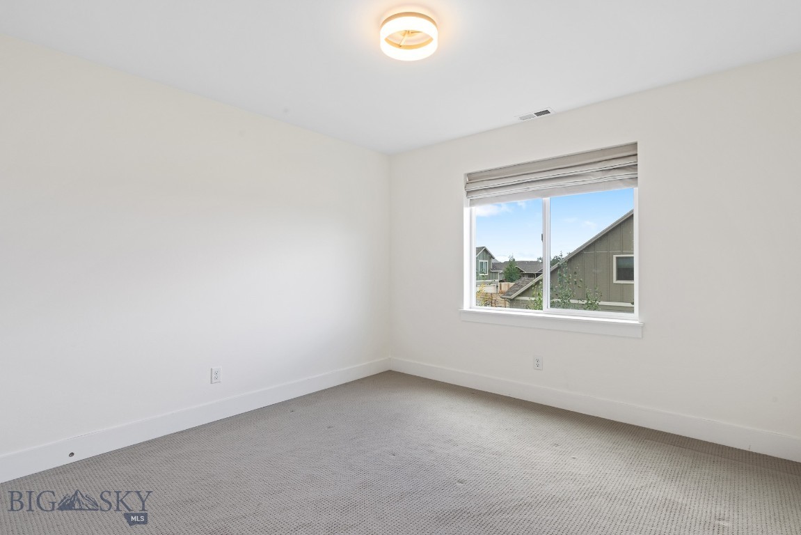 Bozeman, Montana 59718, United States, 3 Bedrooms Bedrooms, ,3 BathroomsBathrooms,Residential,Active,45002