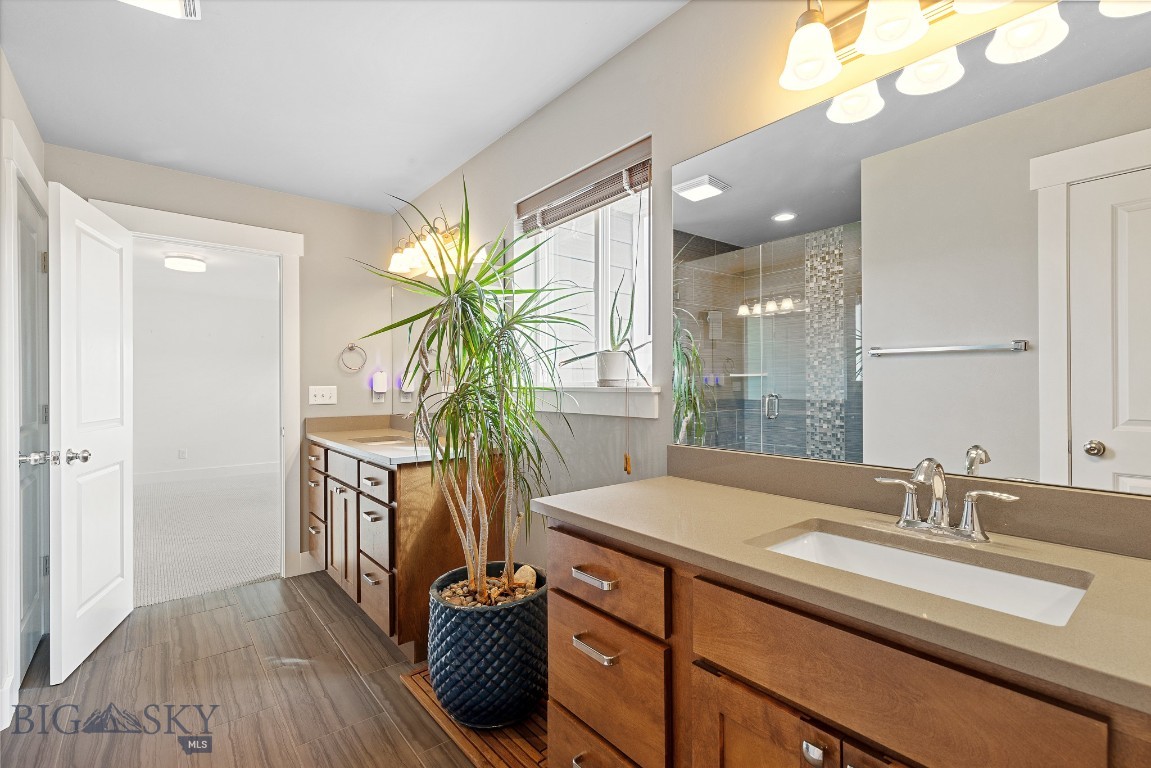 Bozeman, Montana 59718, United States, 3 Bedrooms Bedrooms, ,3 BathroomsBathrooms,Residential,Active,45002