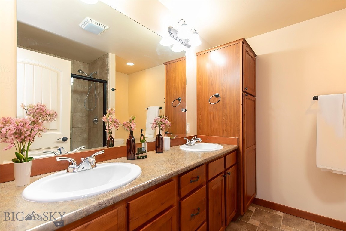 Flanders Creek - Residential