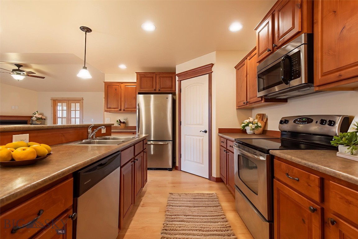 Flanders Creek - Residential