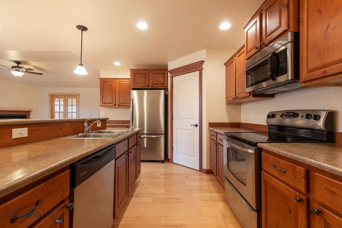 Flanders Creek - Residential