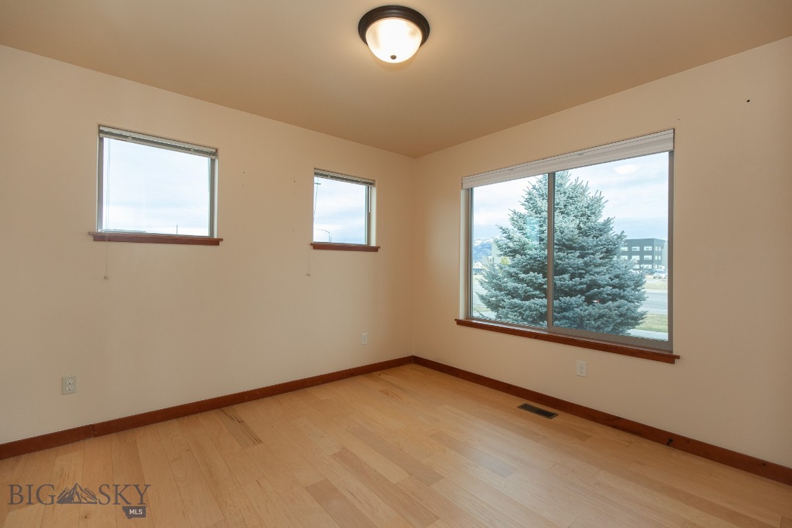 Flanders Creek - Residential